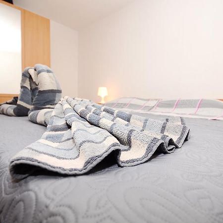Apartments Katarina Велі-Рат Екстер'єр фото